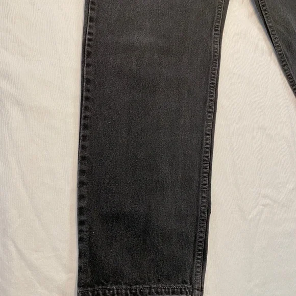 Levi’s 550 Black Jeans - Picture 4 of 11